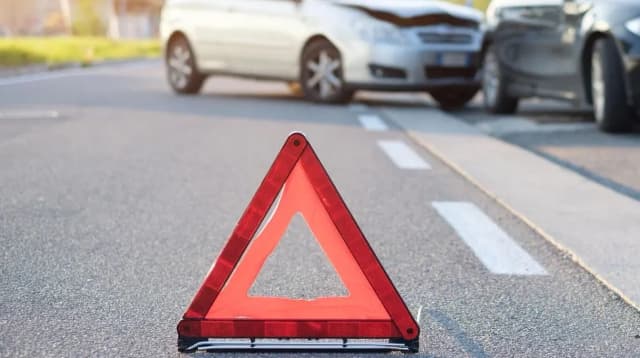 Огляд місця події, експертиза, позиція сторін: що треба робити відразу після ДТП